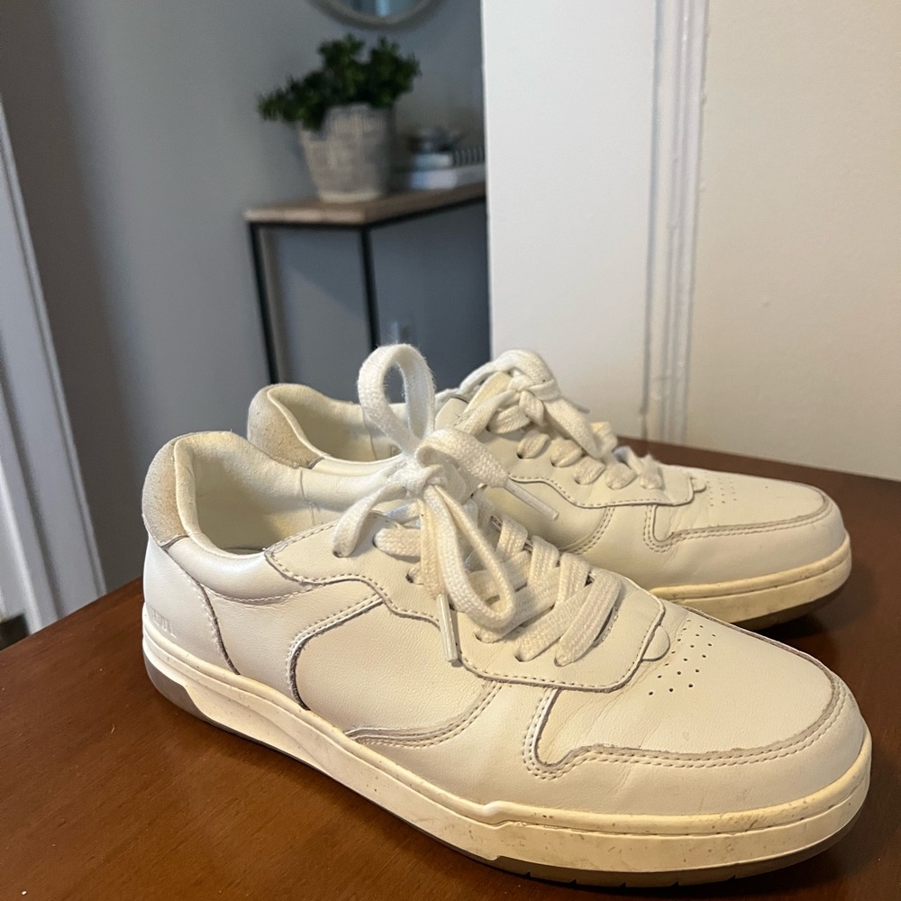 White Minimalist Sneakers with Retro Design
